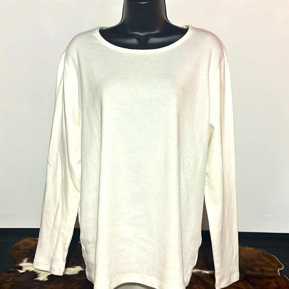 CC Hughes XL long sleeve ladies top.
